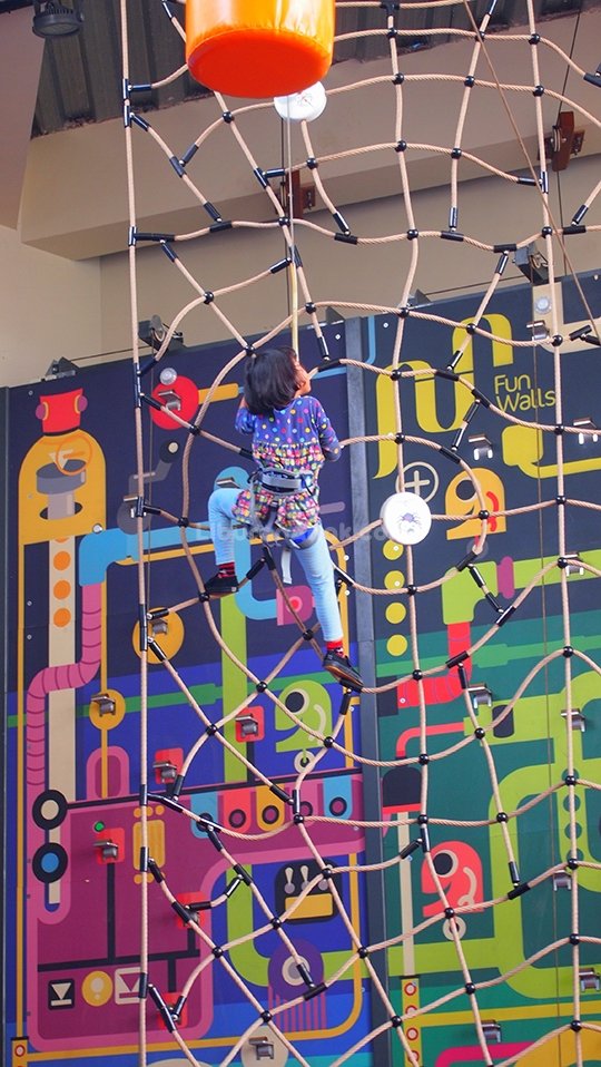 Bremgra Indoor Climbing Gym Kids Holiday Spots Liburan Anak